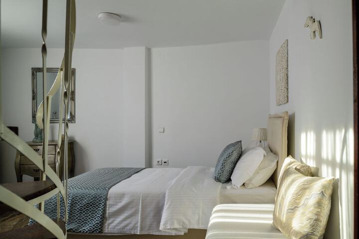 Room 17 of 61