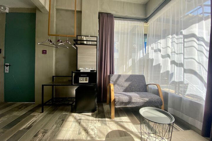 Room 30 of 69