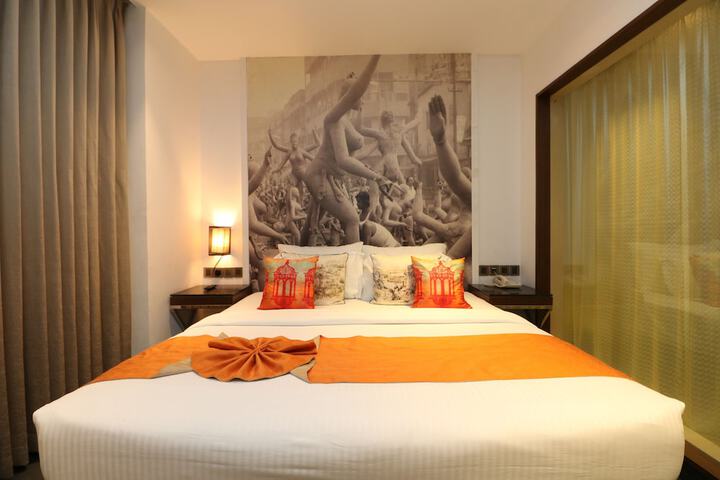 Room 21 of 52