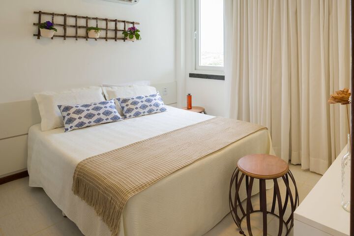 Room 2 of 42