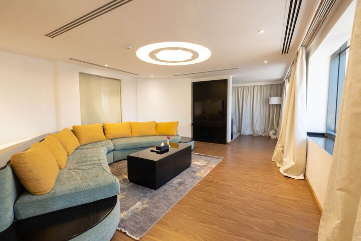Room 41 of 58