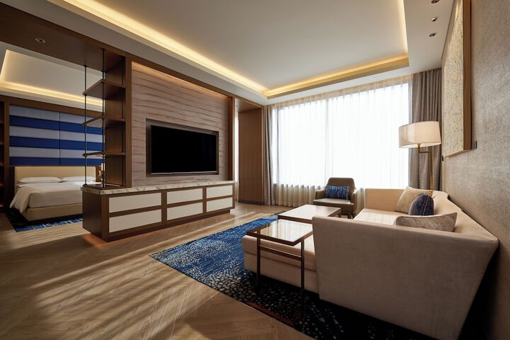Room 72 of 203