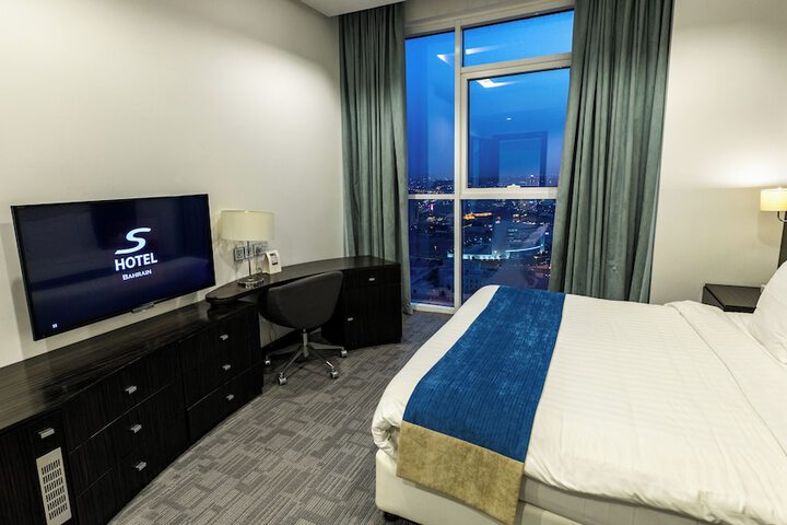 Room 9 of 60