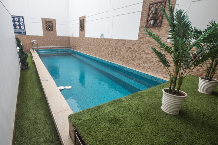 Pool 57 of 103
