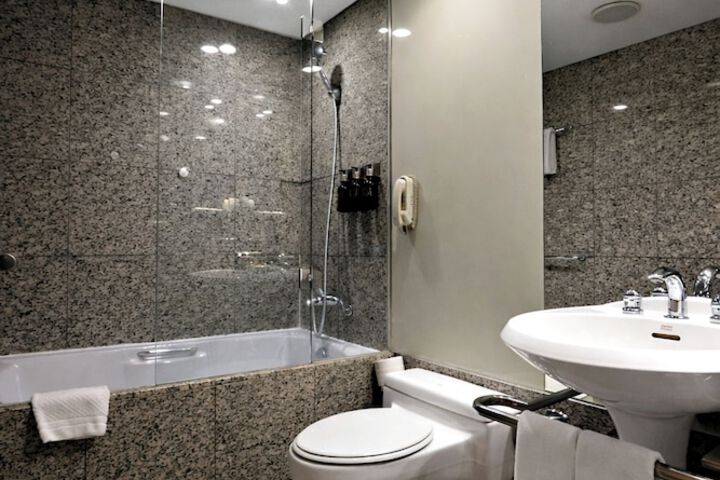 Clean Restrooms