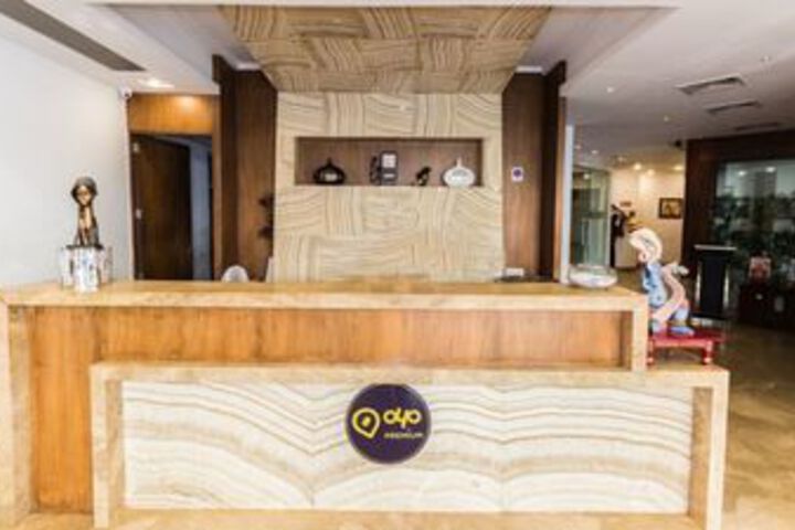OYO Premium Thaltej SG Highway