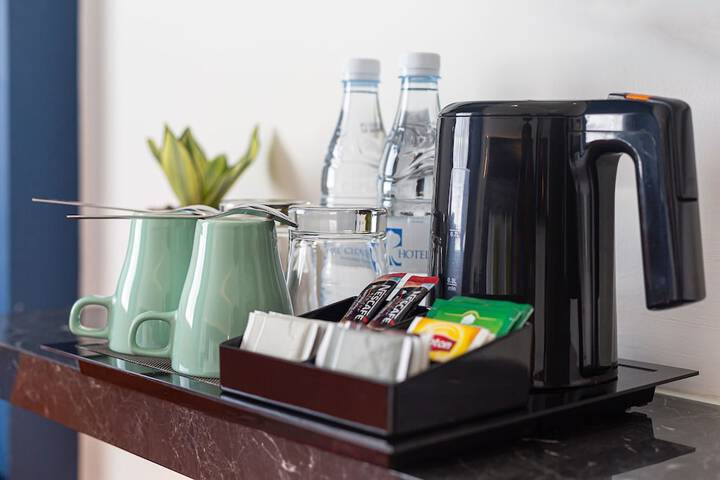 Breakfast/Coffee Service 69 of 158