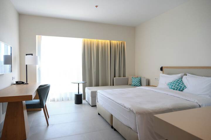 Room 7 of 39