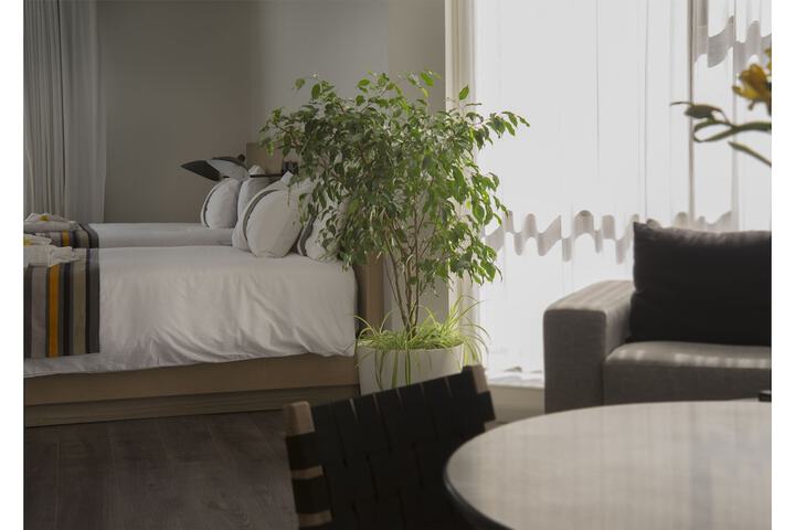 Room 12 of 47