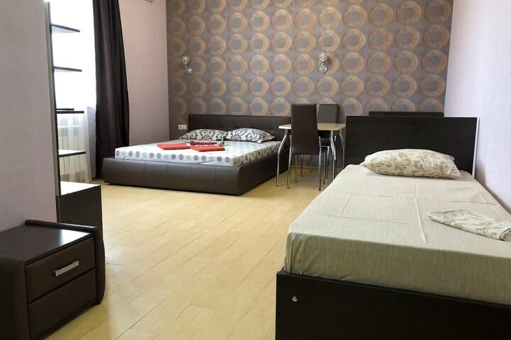 Room 35 of 60