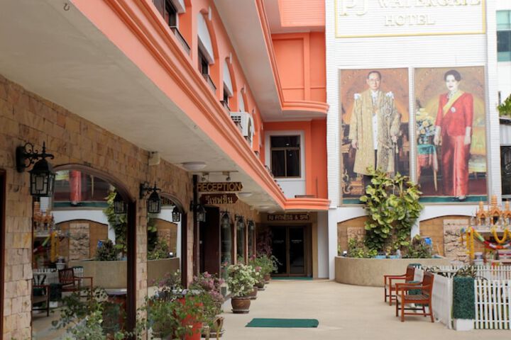 Hotel 62 of 71