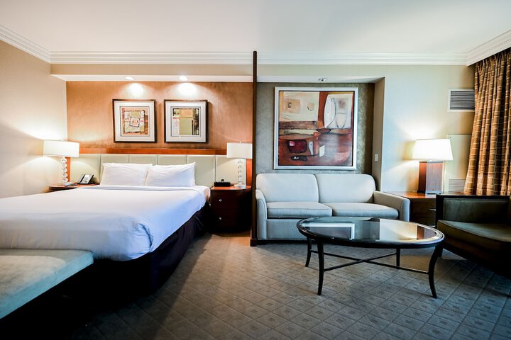 Room 7 of 438
