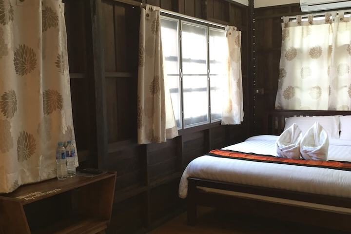 Room 15 of 62