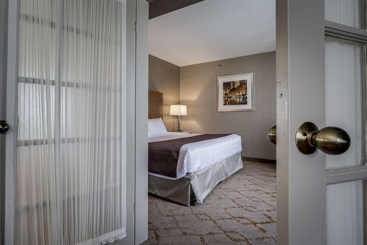 Room 15 of 70