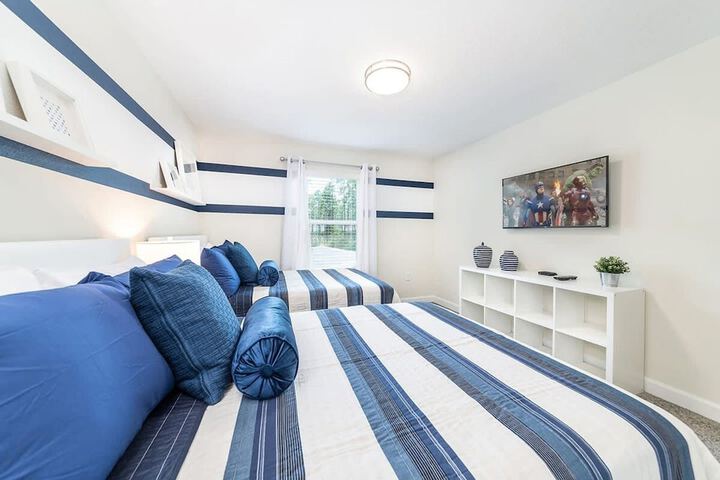Room 15 of 38