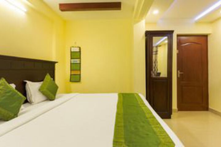 Room 16 of 43