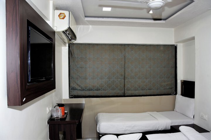 Room 13 of 54