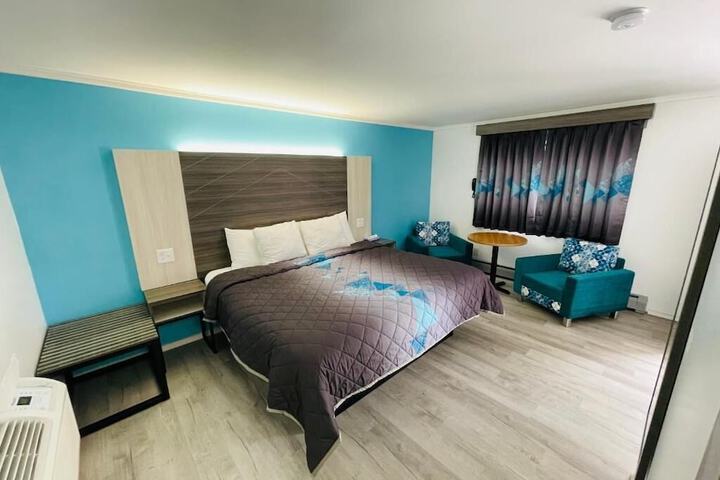 Room 21 of 42