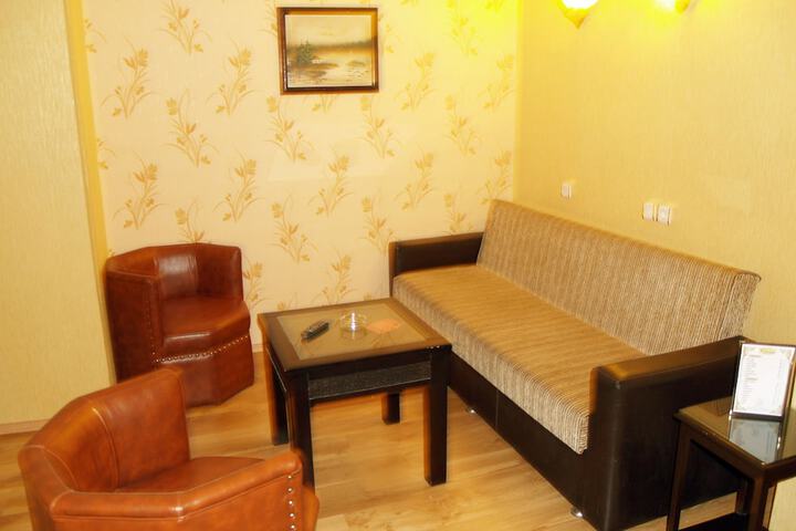 Room 17 of 31