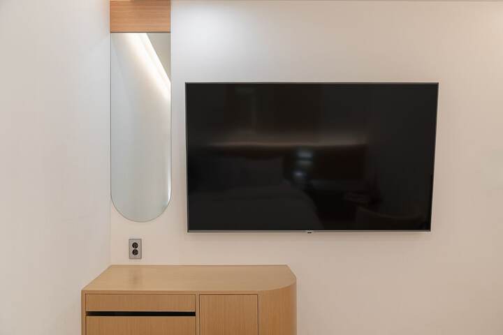 Room 10 of 116
