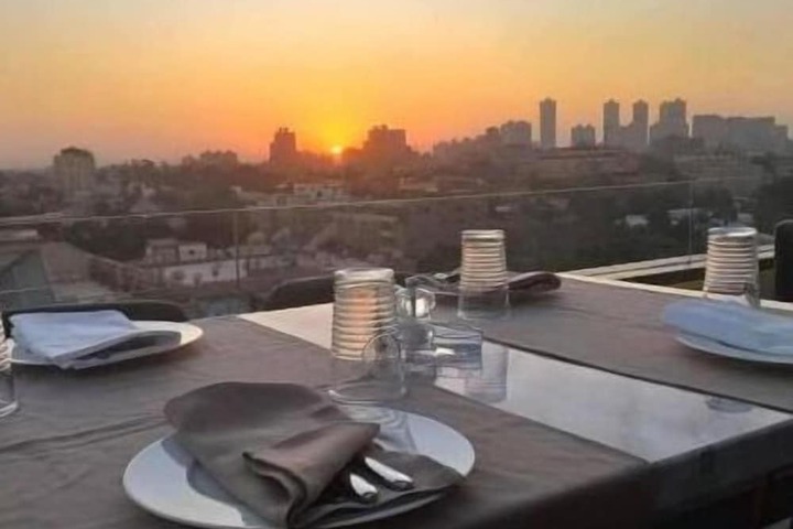 Dining 60 of 63