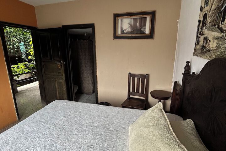 Room 3 of 22