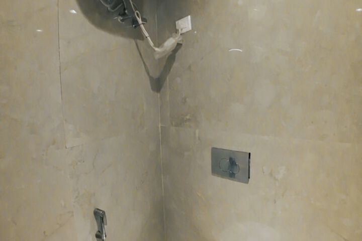 Room 136 of 161