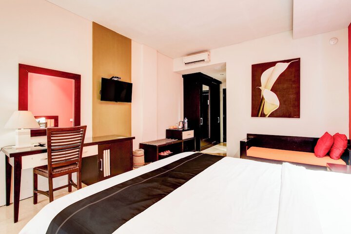 Room 26 of 40
