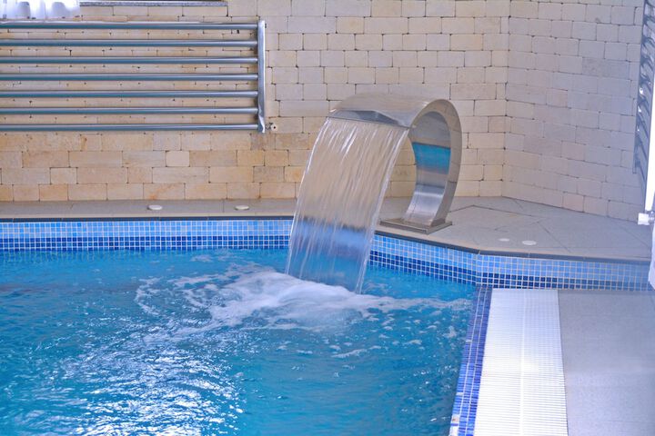 Pool 32 of 113