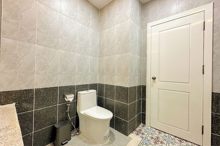 Room 129 of 180