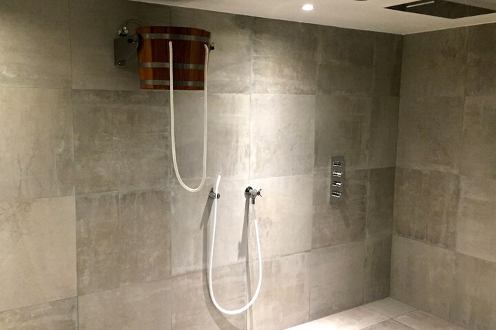 Vichy shower