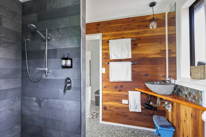 Room 14 of 29