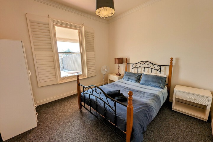Room 13 of 39