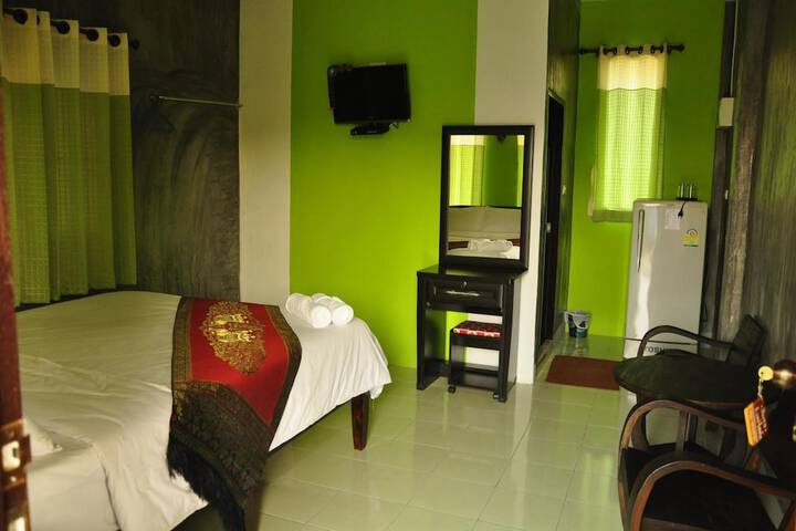 Room 10 of 63
