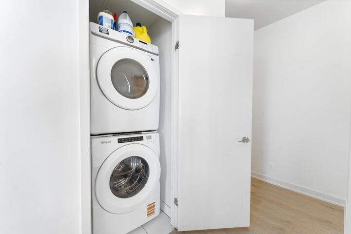 Laundry 161 of 192