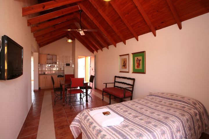 Room 5 of 27
