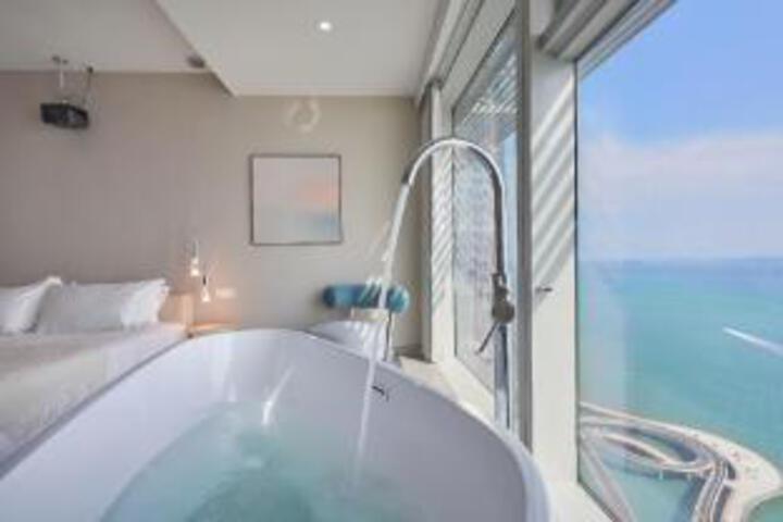 Boon Seaview Inn (Xiamen Shimao Twin Towers Branch)