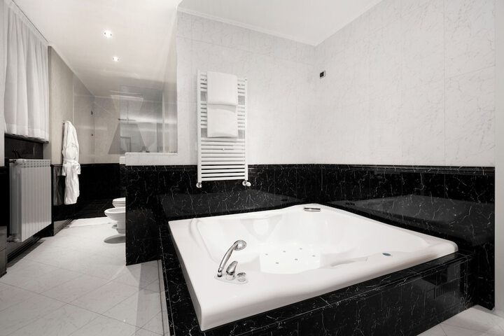Clean Restrooms