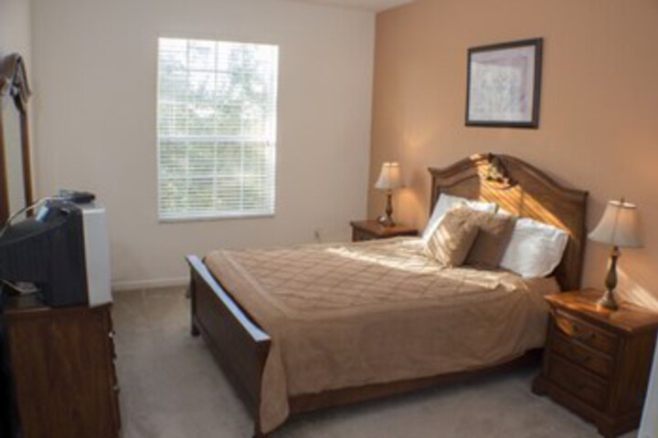 Room 15 of 19