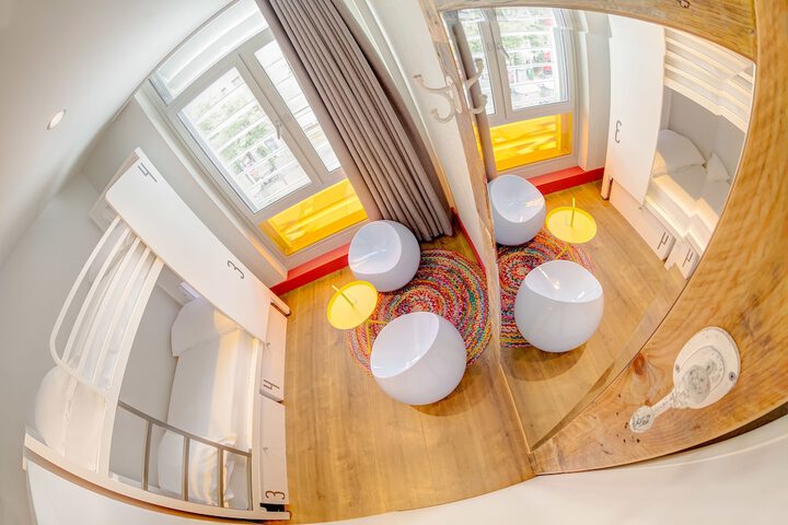 Room 20 of 65
