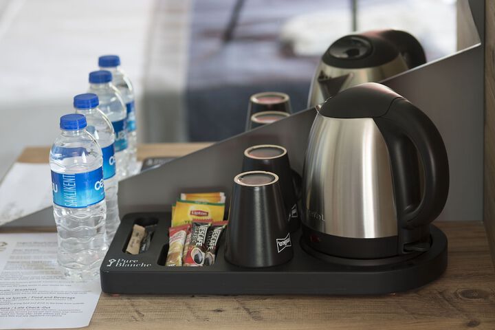 Breakfast/Coffee Service 29 of 64