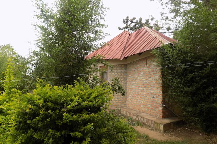 Hotel Exterior 1 of 31