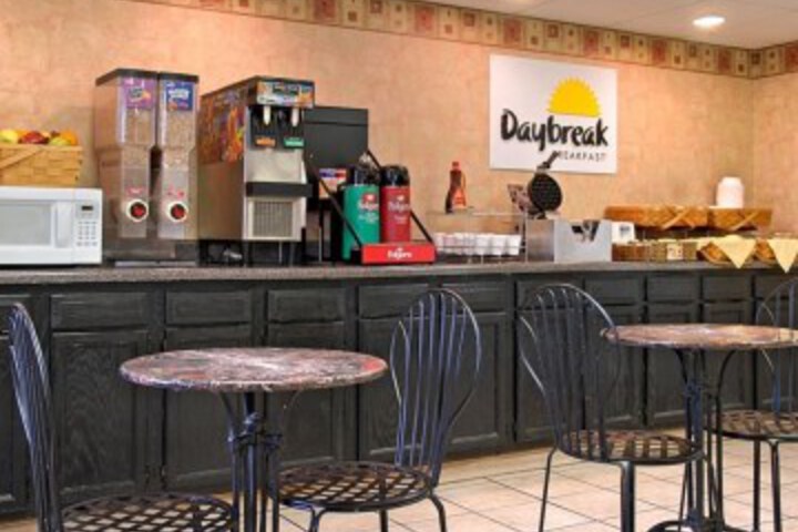 Budget Inn in Knoxville, TN