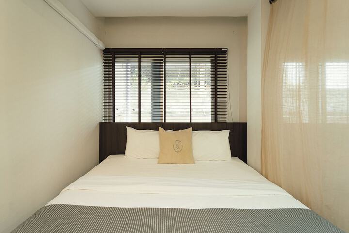 Room 64 of 142