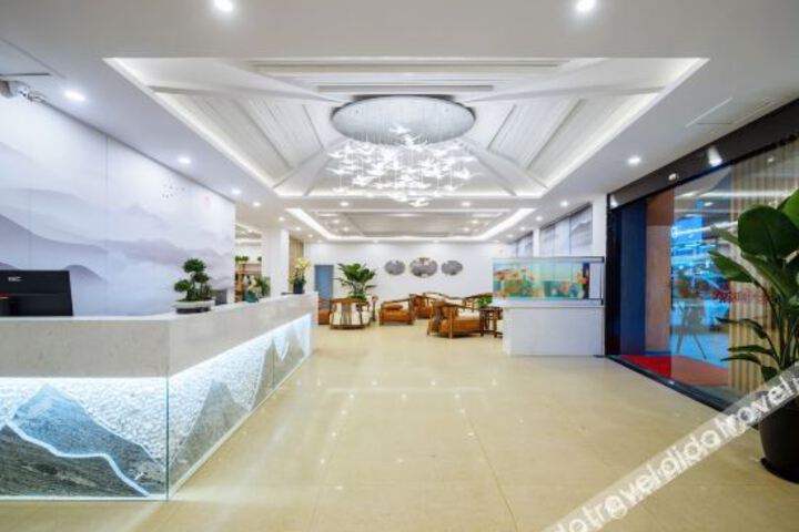 Hotel Interior 12 of 20