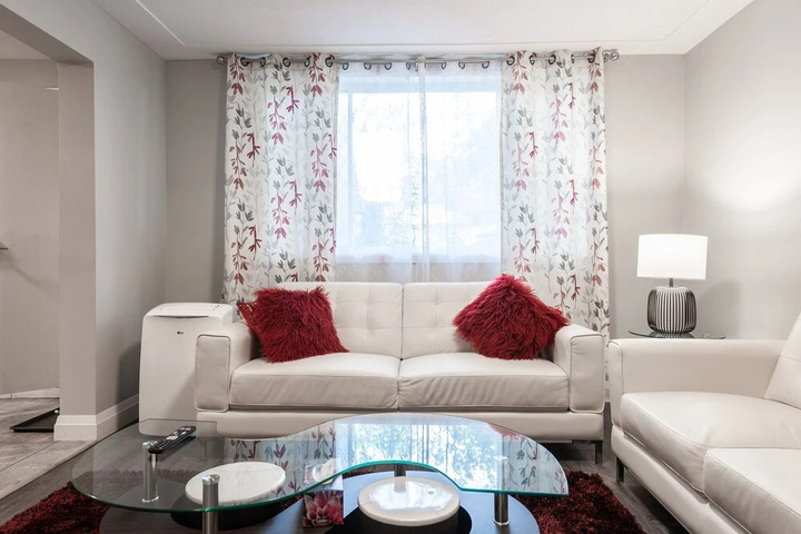 Room 5 of 22