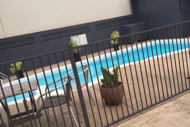 Pool 30 of 52