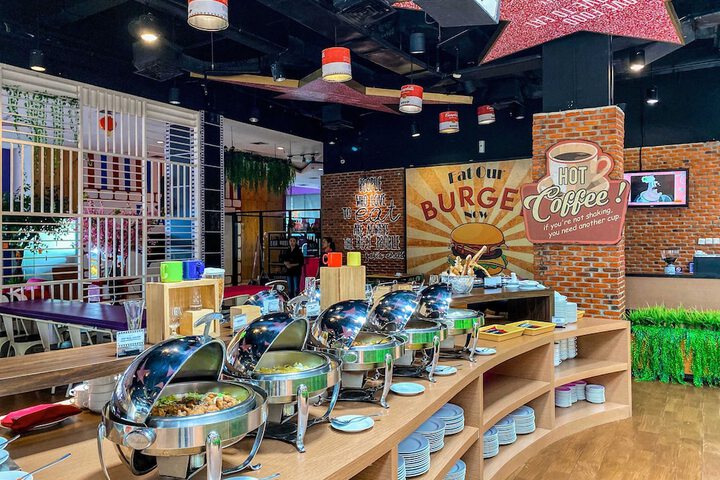 Breakfast buffet