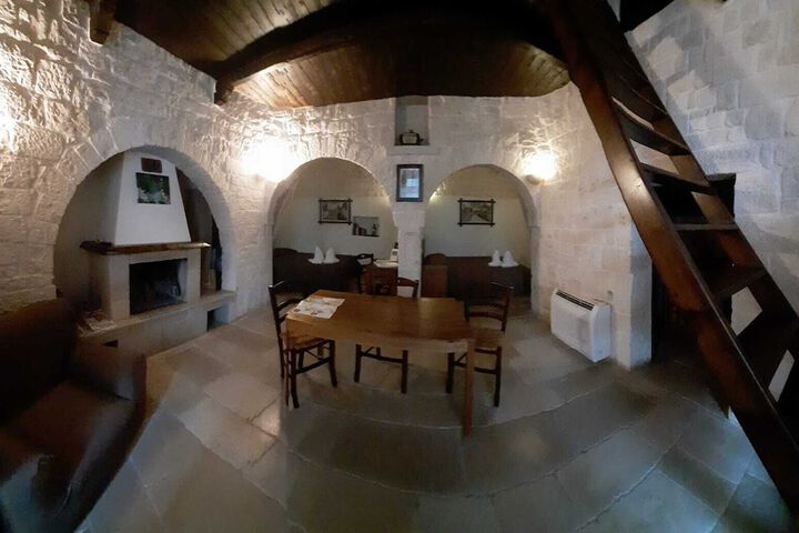 Room 14 of 72