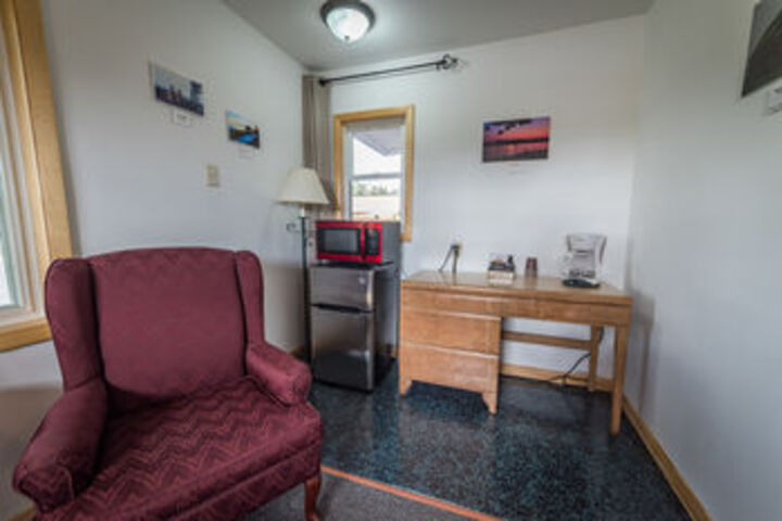 Room 35 of 48